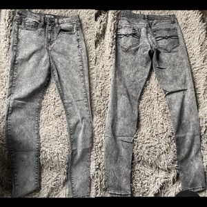 SIZE NINE-MUDD-GRAY WASHED-LIGHTLY WORN-JEANS
